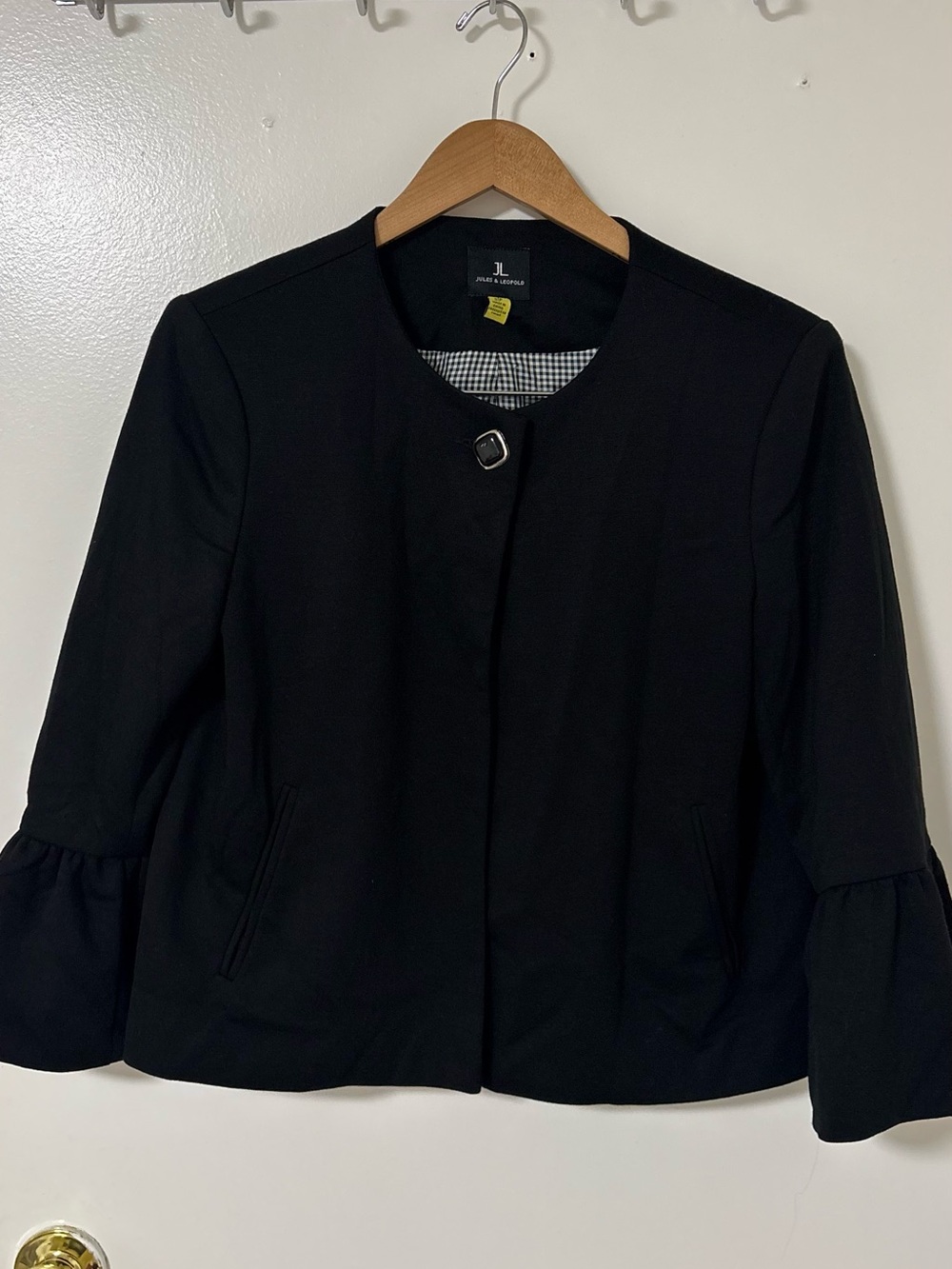 Jules & Leopold Black Ruffle-Cuff Blazer